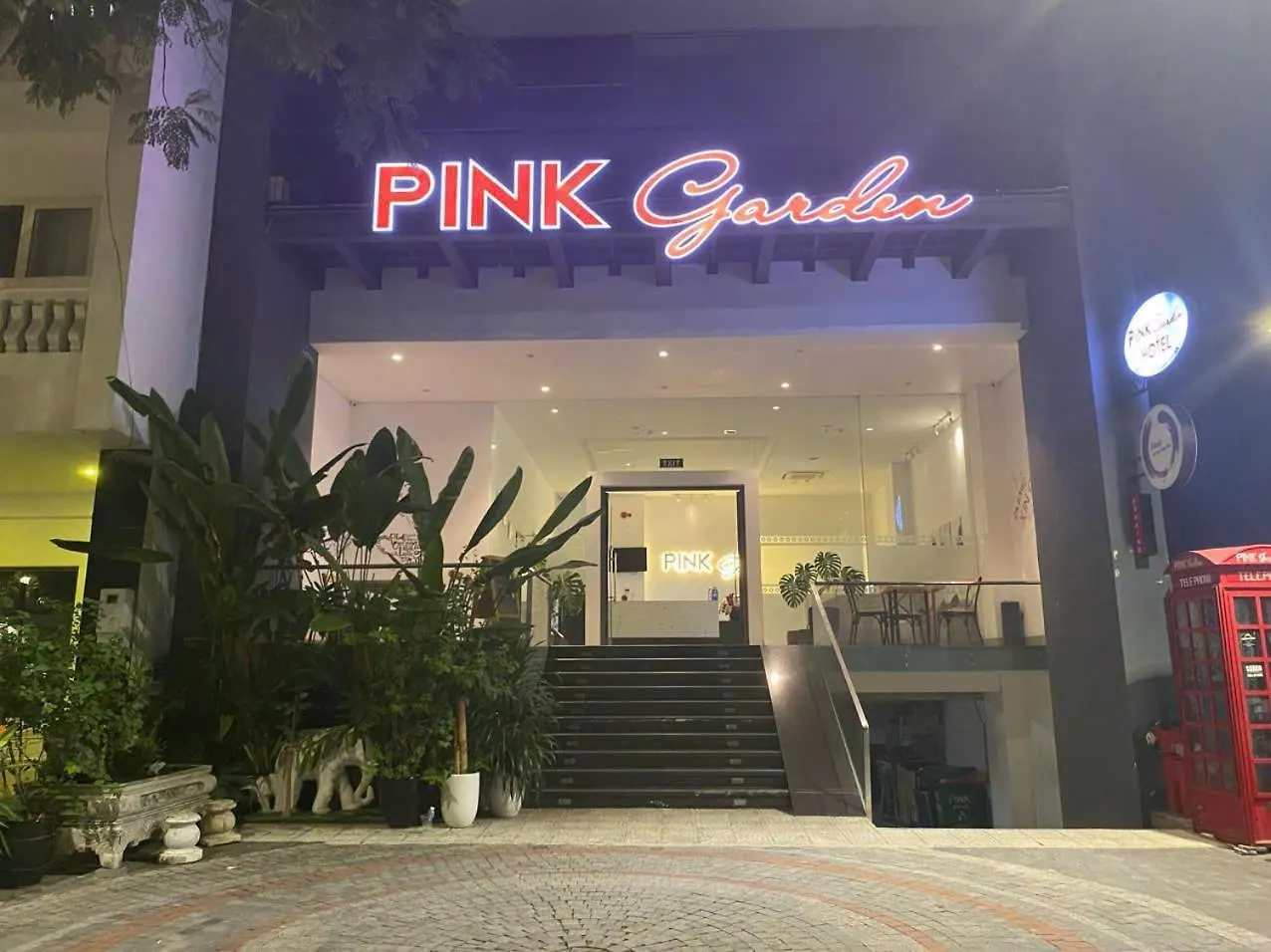 Pink Garden Hotel Da Nang